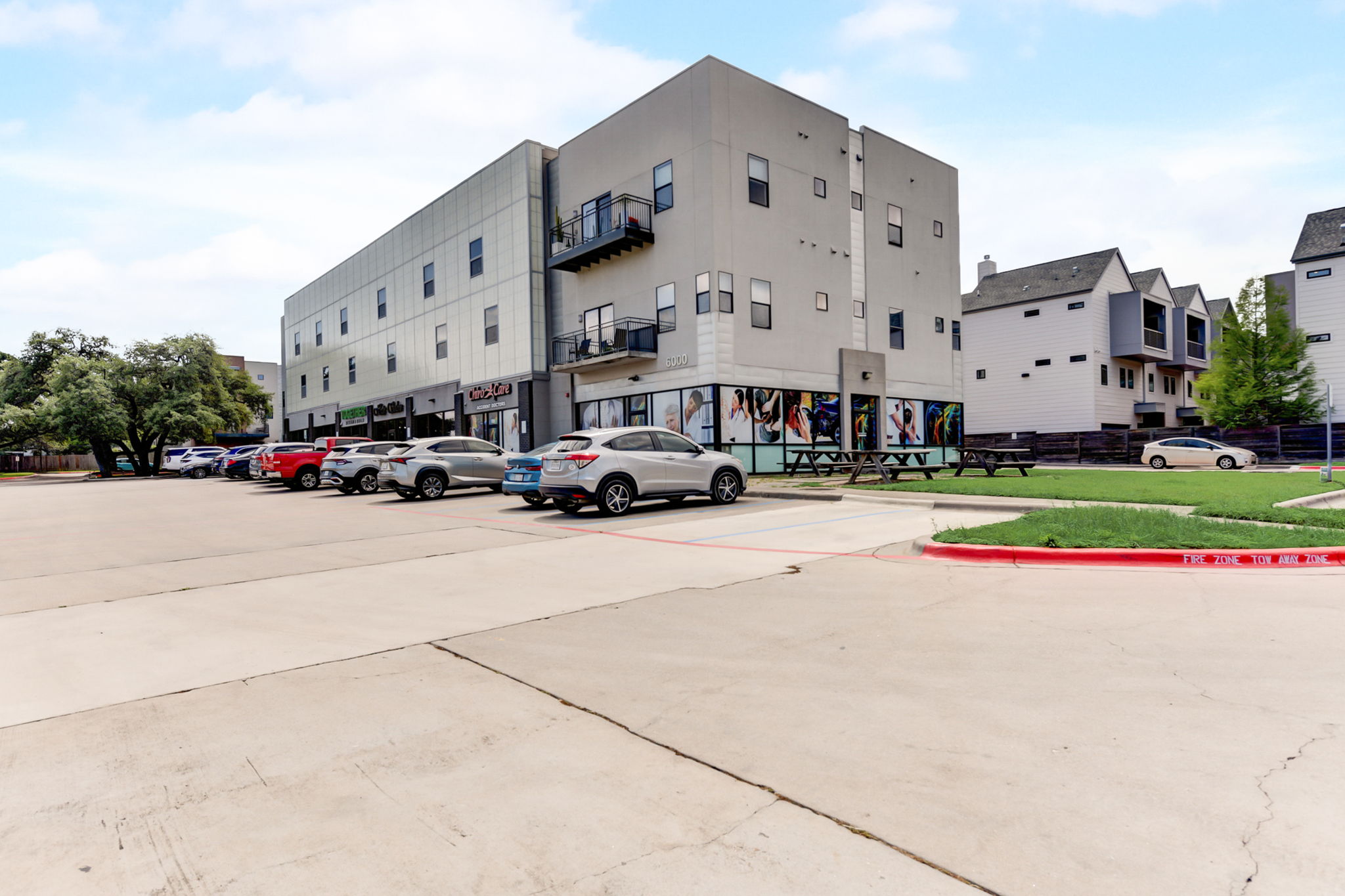 S Congress Ave 131-002