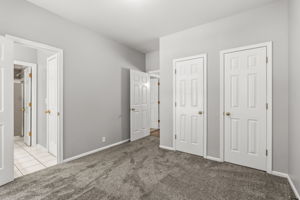  Photo 31