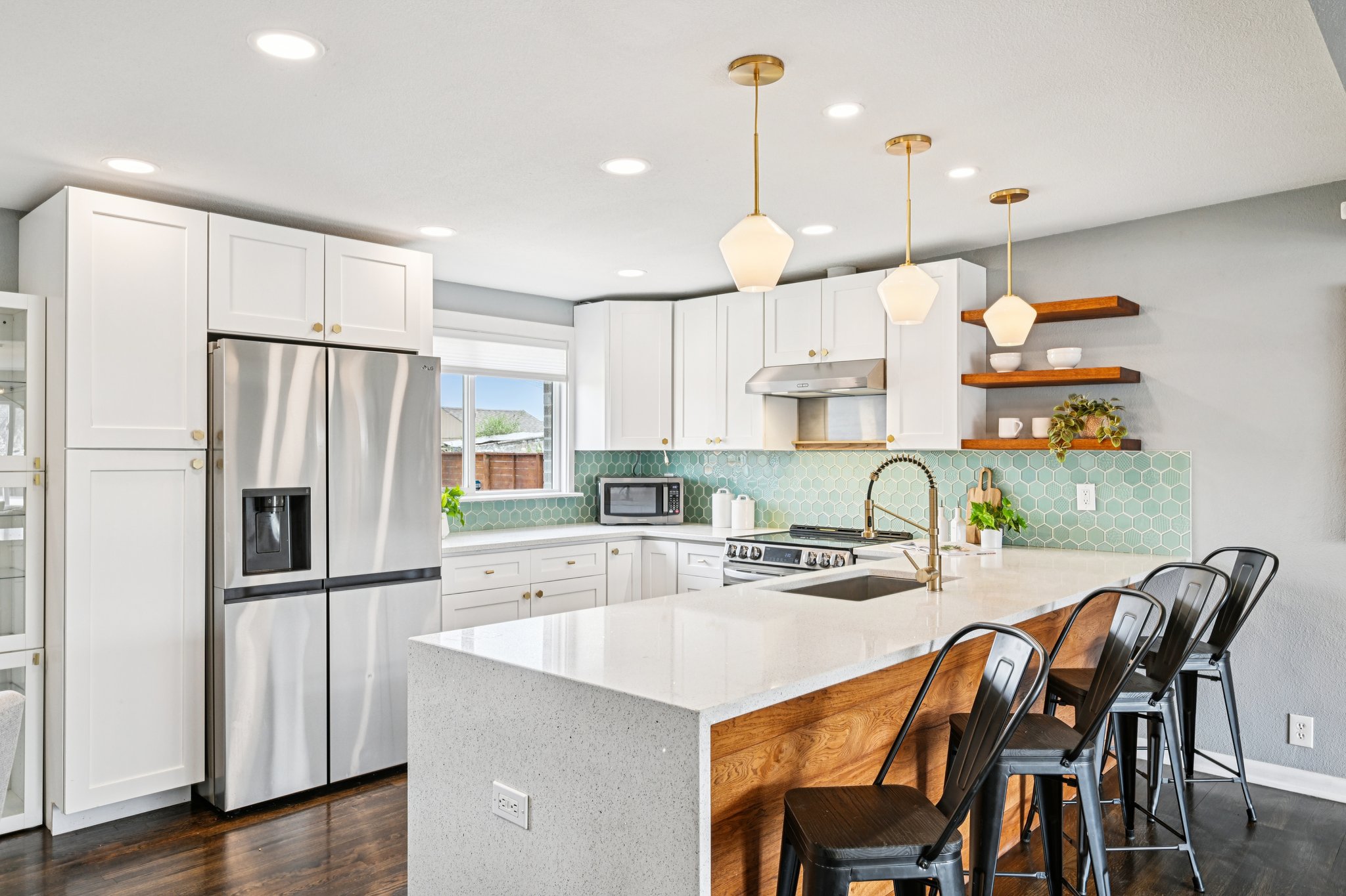 S Crestview St-S0204-018.jpg