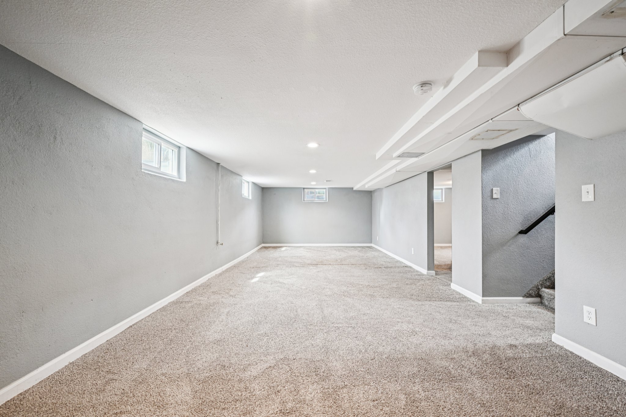 S Crestview St-S0204-039.jpg