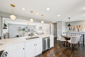 S Crestview St-S0204-021.jpg