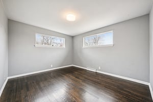 S Crestview St-S0204-025.jpg