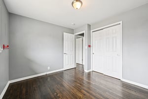 S Crestview St-S0204-032.jpg