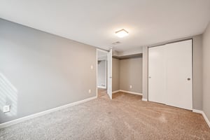 S Crestview St-S0204-033.jpg