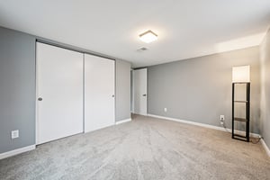 S Crestview St-S0204-035.jpg