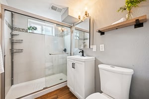 S Crestview St-S0204-037.jpg