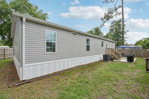 6th Manor E-0605-032.jpg