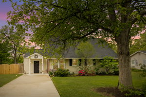 Alexandria | Updated 4BR/2BA on Large Lot!