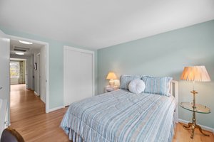 44. Upper bedroom.jpg