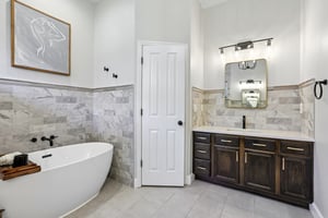 Merlinwood Dr-S0805-030.jpg