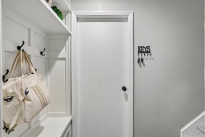 Merlinwood Dr-S0805-033.jpg