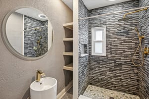 N Highland Ave-1505-022.jpg