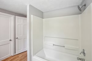 N Highland Ave-1505-027.jpg
