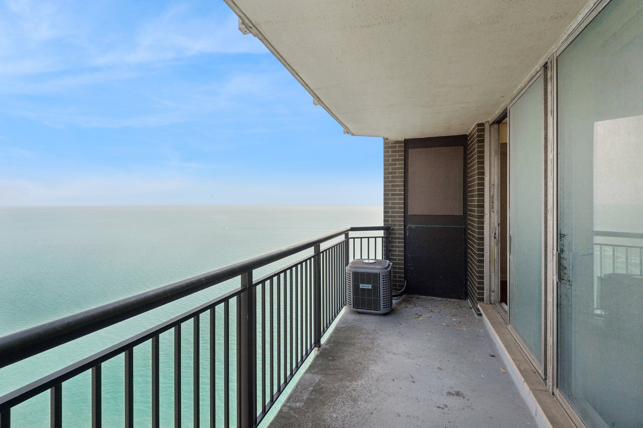 6007 N Sheridan Rd 27b_015.jpg