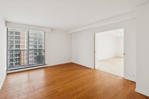 6007 N Sheridan Rd 27b_013.jpg