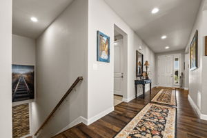 Main Floor Bath 3