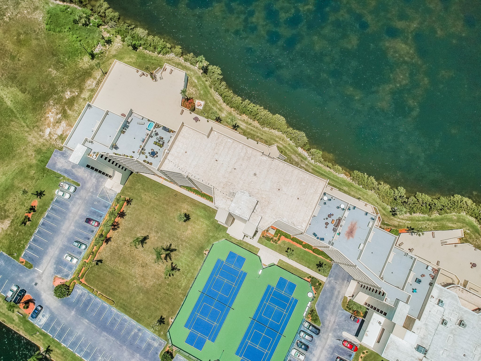  Photo 105