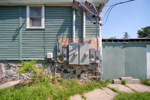  Photo 32