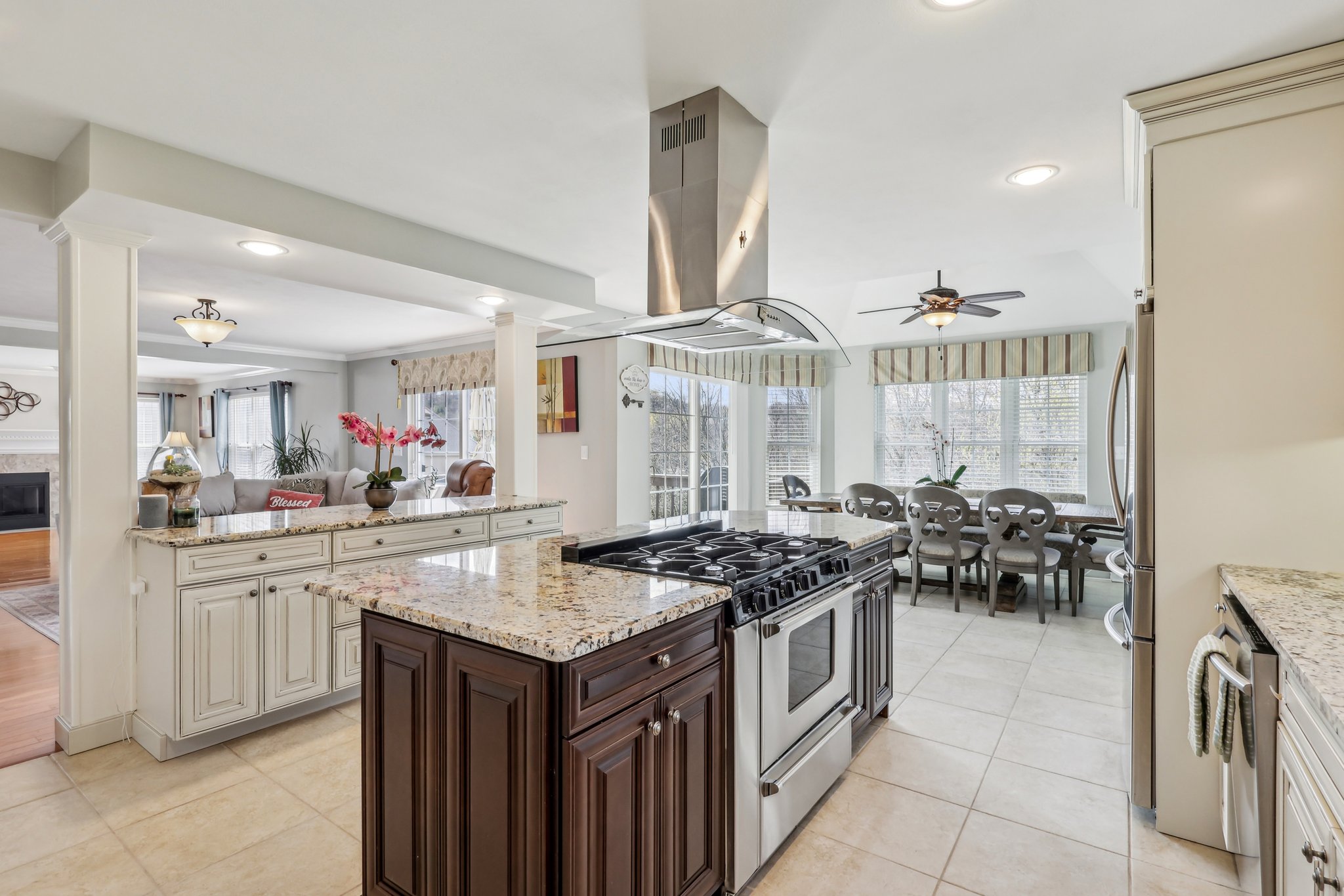 Crestview Ct-1704-019.jpg