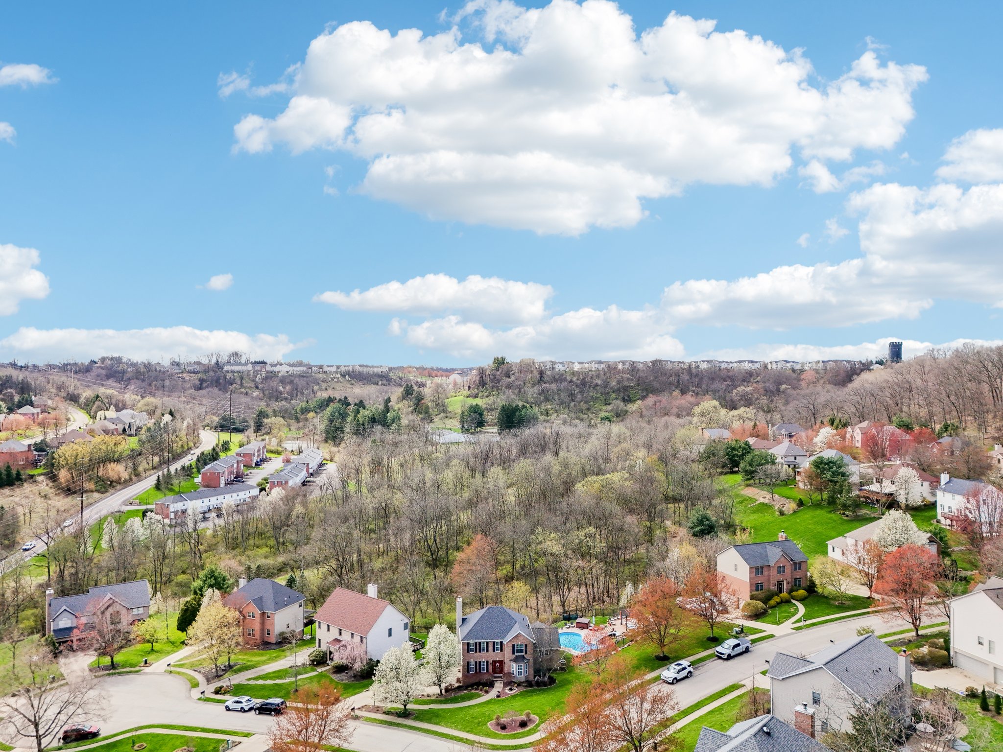 Crestview Ct-1704-061.jpg