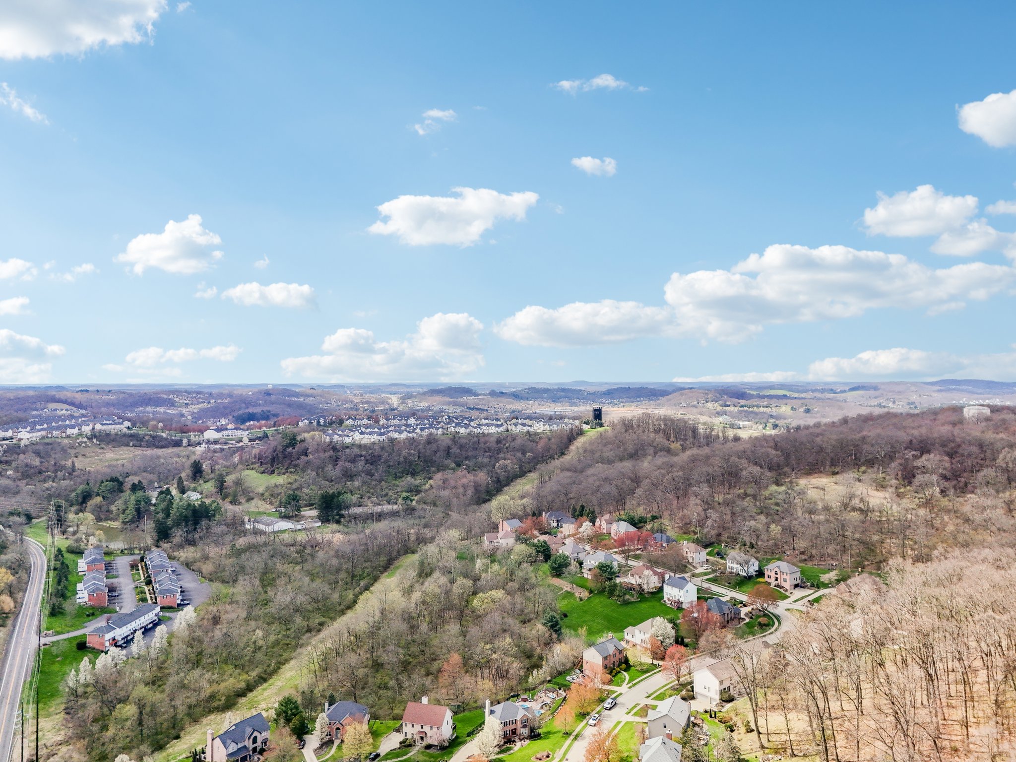 Crestview Ct-1704-065.jpg