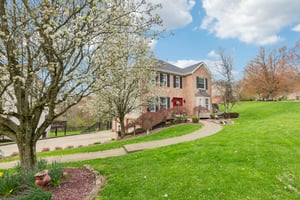 Crestview Ct-1704-003.jpg
