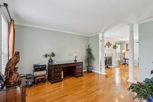 Crestview Ct-1704-008.jpg