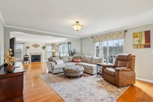 Crestview Ct-1704-014.jpg