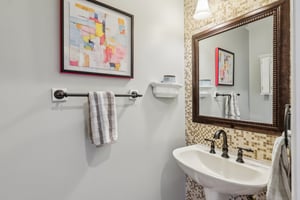 Crestview Ct-1704-024.jpg