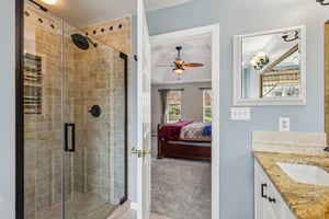 Crestview Ct-1704-031.jpg