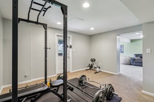 Crestview Ct-1704-042.jpg