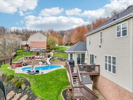 Crestview Ct-1704-074.jpg