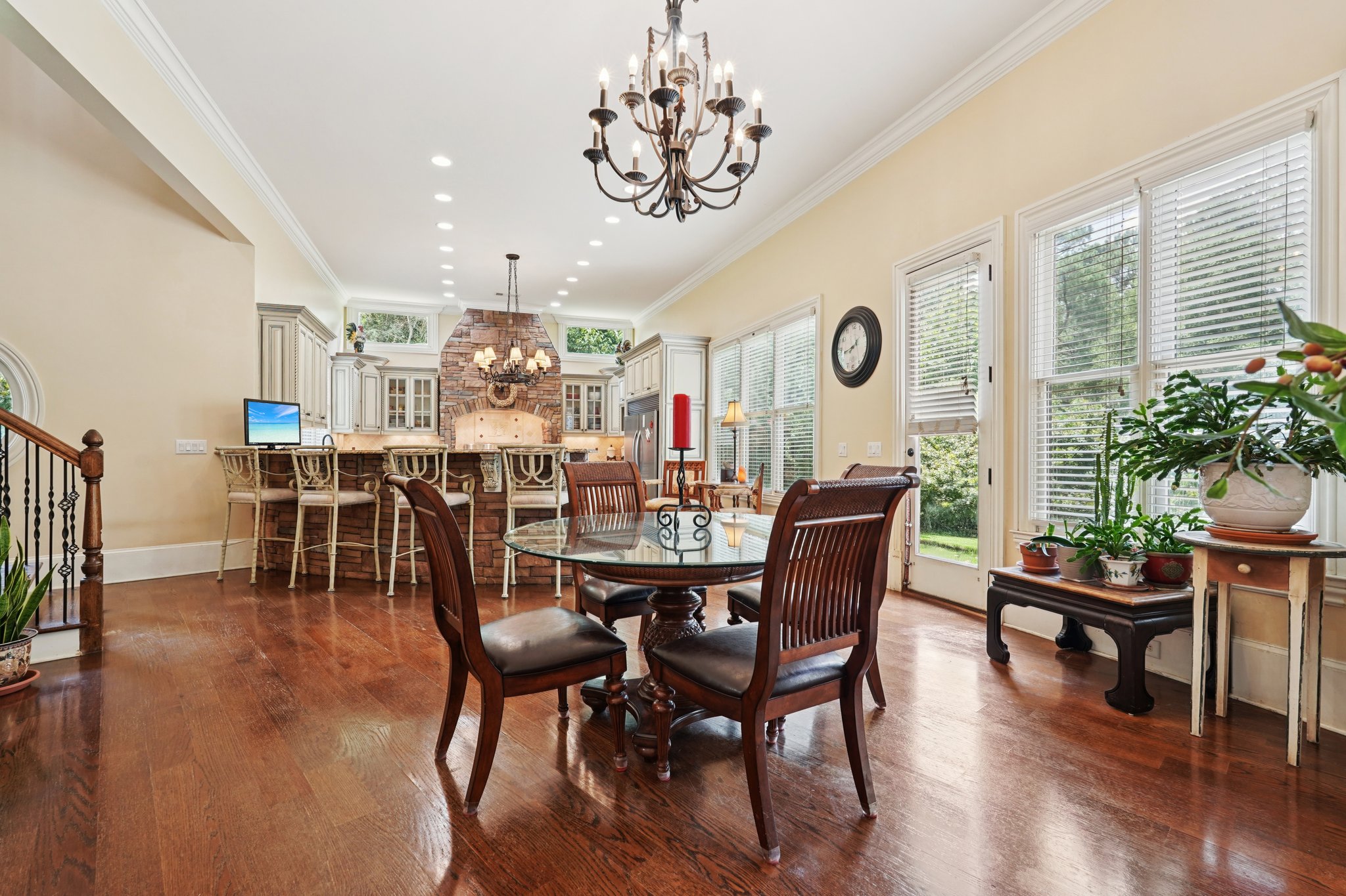Dorris Rd-L2307-029.jpg