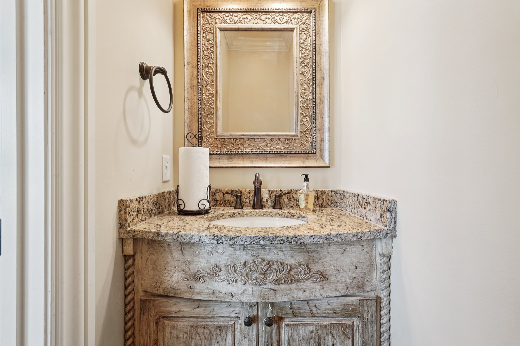 Dorris Rd-L2307-066.jpg