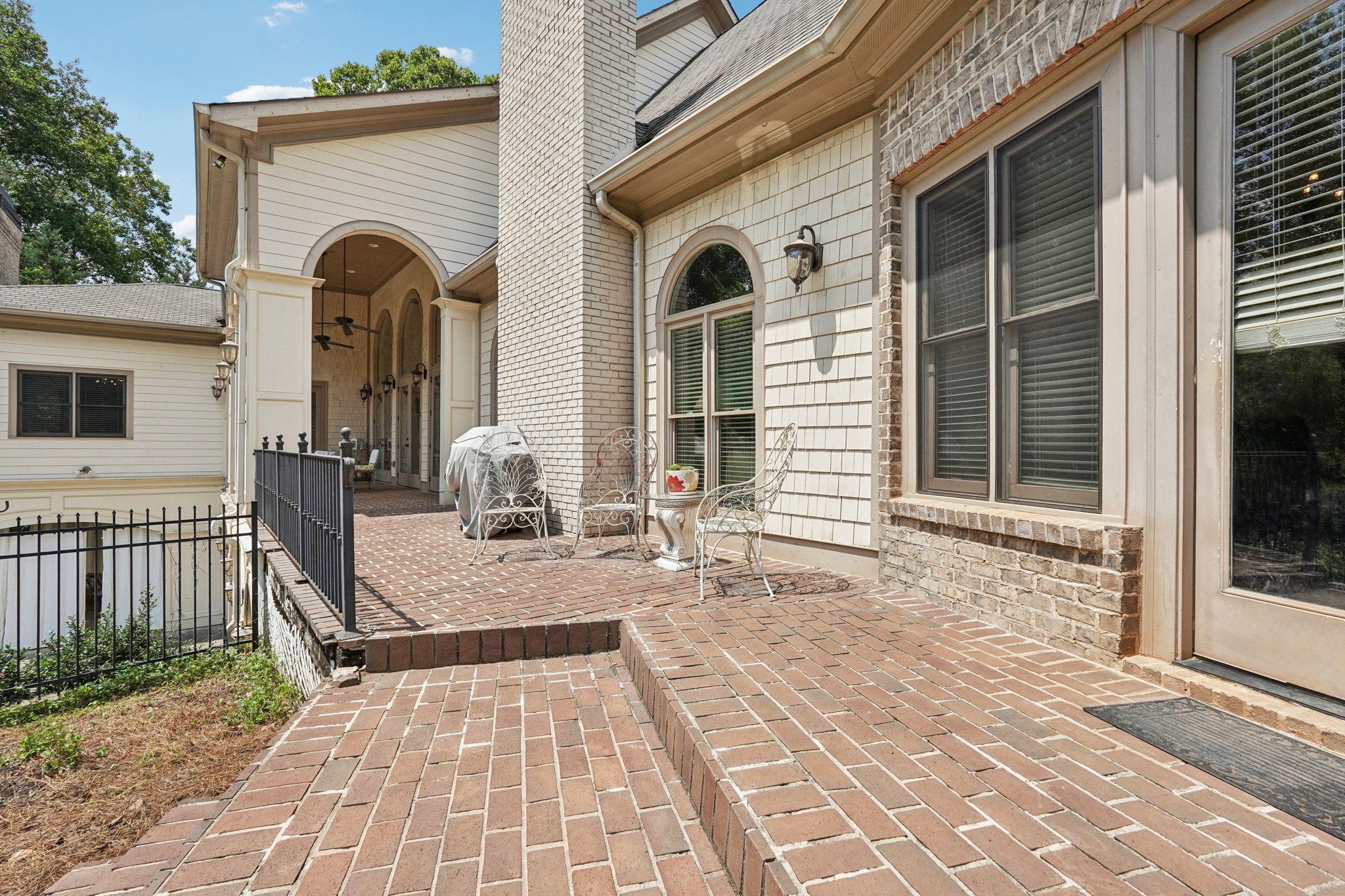 Dorris Rd-L2307-109.jpg