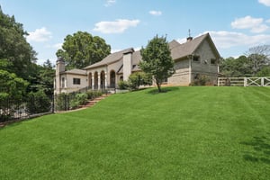 Dorris Rd-L2307-100.jpg