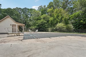Dorris Rd-L2307-105.jpg