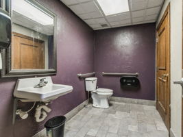  Photo 29
