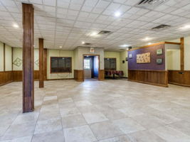  Photo 48