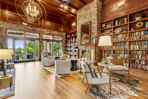 Soleil Laurel Canyon