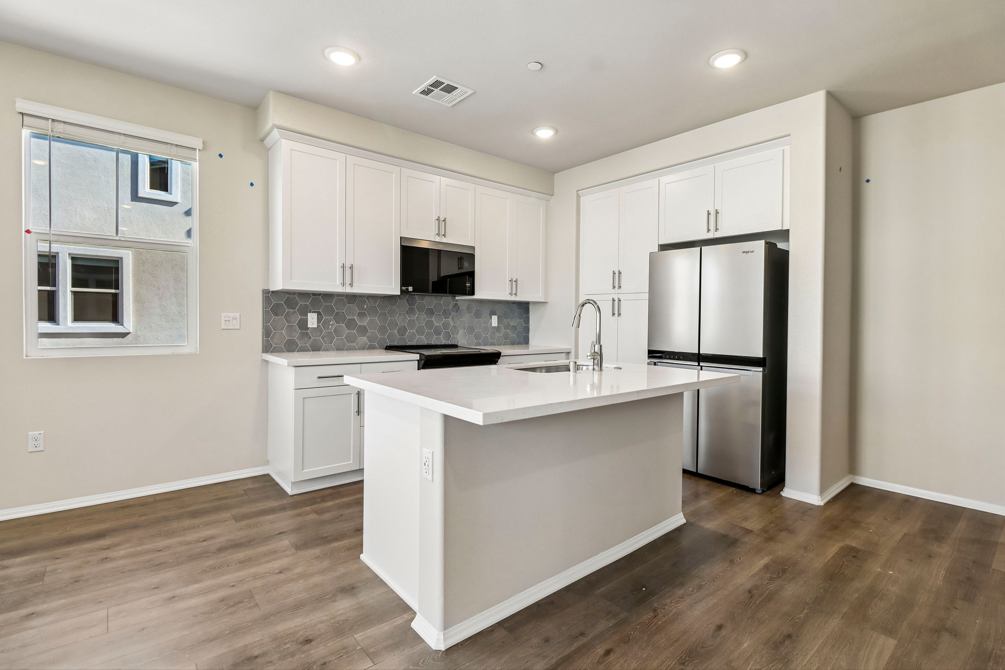 SoCal - Cielo - 601 Lotus Dr San Marcos CA 92069 - 011