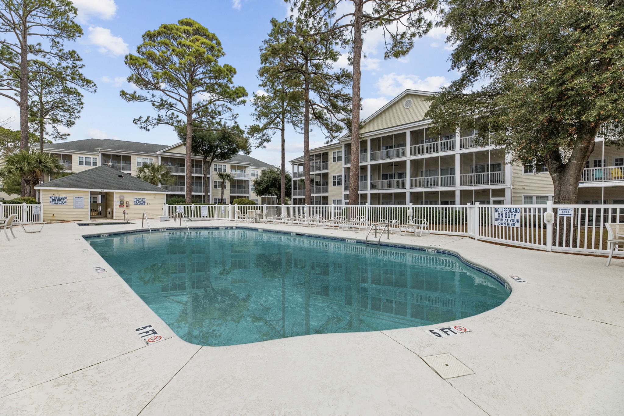 601 N Hillside Dr, North Myrtle Beach, SC 29582, USA Photo 28