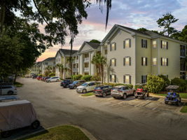 601 N Hillside Dr, North Myrtle Beach, SC 29582, USA Photo 2