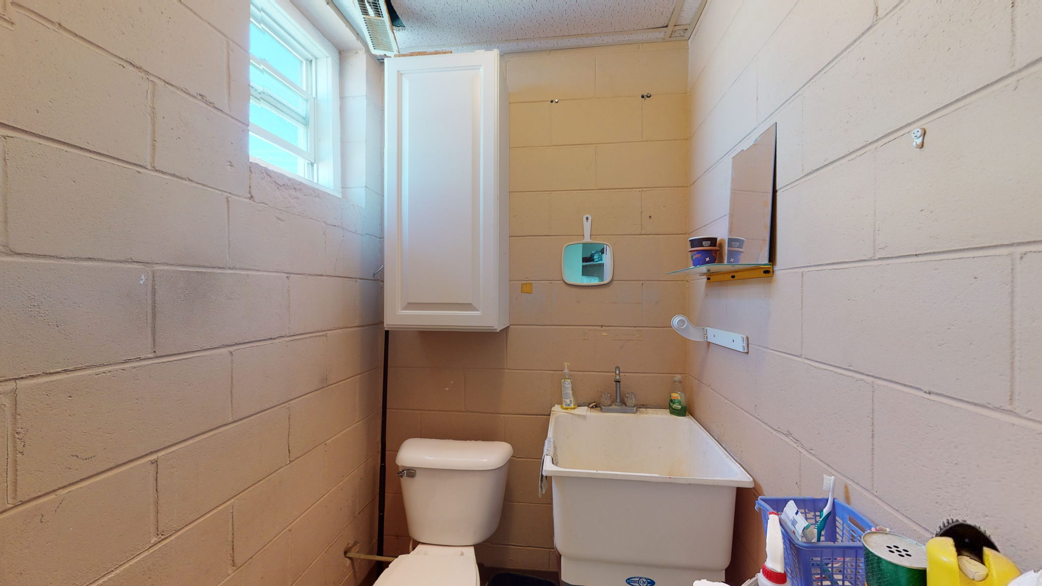 601 Old Causeway Rd, Atlantic Beach, NC 28512, USA Photo 32