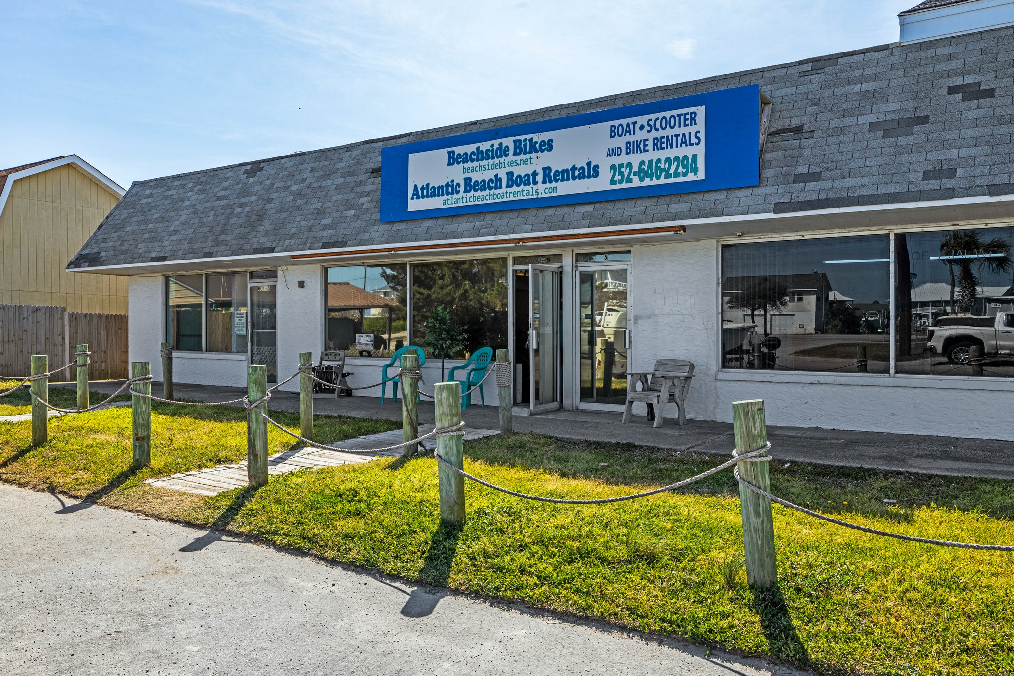 601 Old Causeway Rd, Atlantic Beach, NC 28512, USA Photo 5