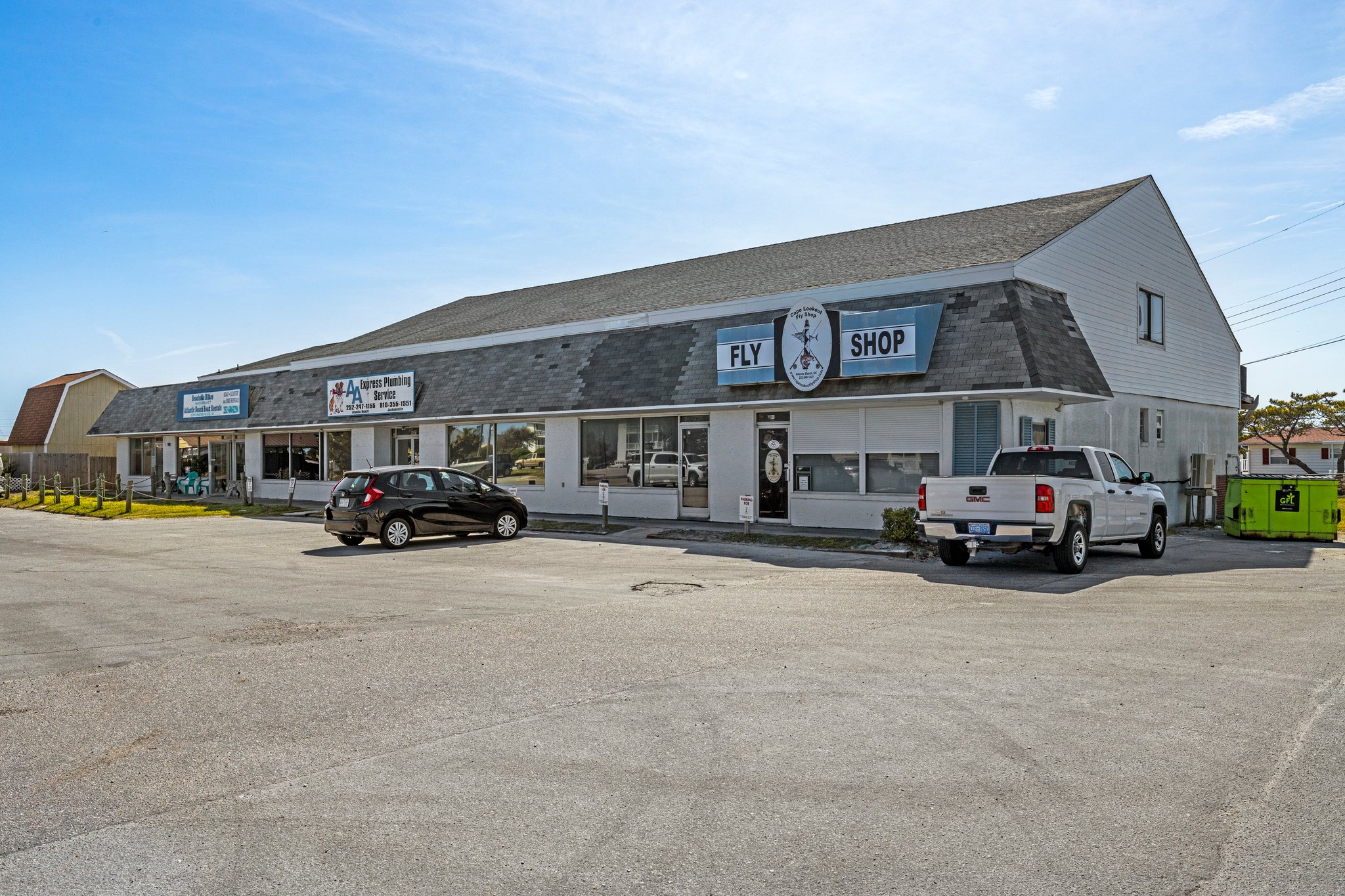 601 Old Causeway Rd, Atlantic Beach, NC 28512, USA Photo 2