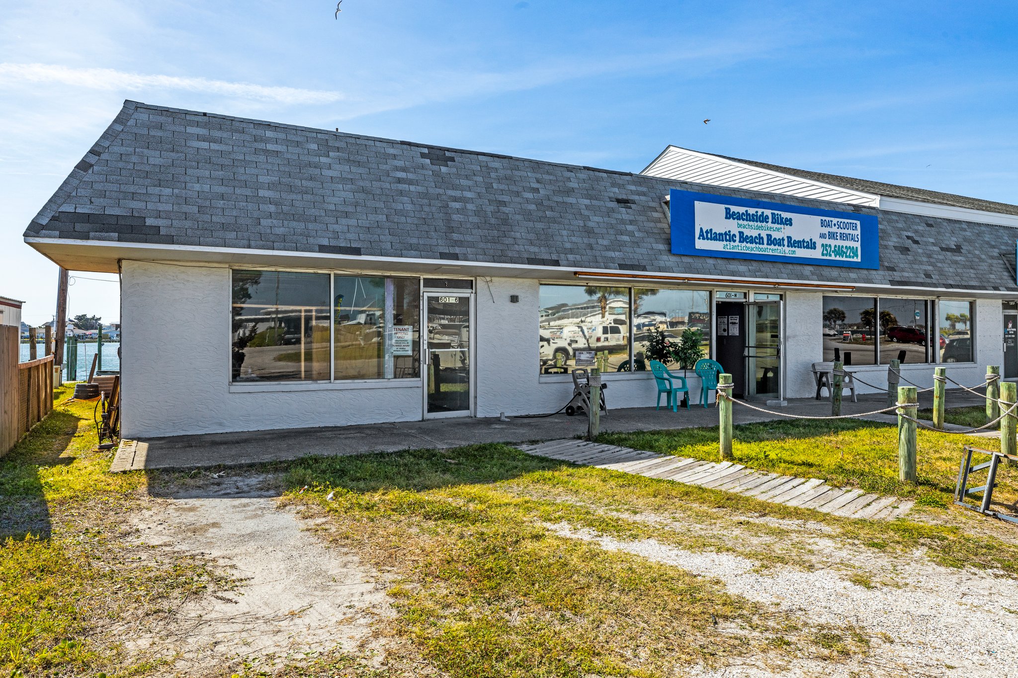 601 Old Causeway Rd, Atlantic Beach, NC 28512, USA Photo 6