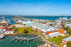 601 Old Causeway Rd, Atlantic Beach, NC 28512, USA Photo 16