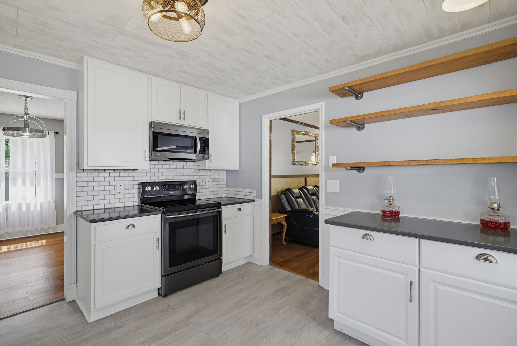 12-print-601 Shelby Dr-12