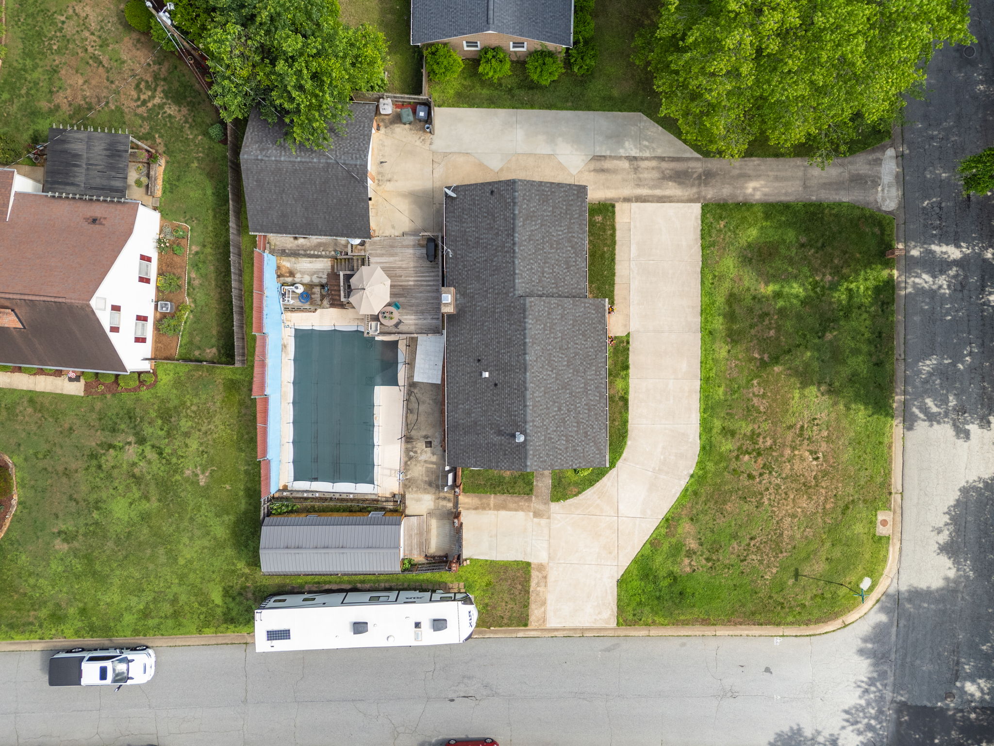 43-print-601 Shelby Dr-43